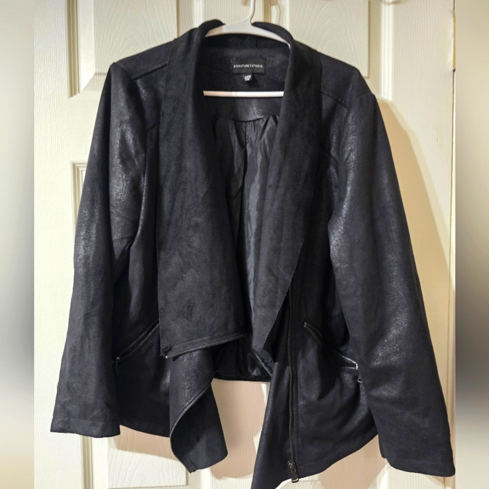Signature Studio Coated Faux Suede Moto Jacket, Size XL, EUC!